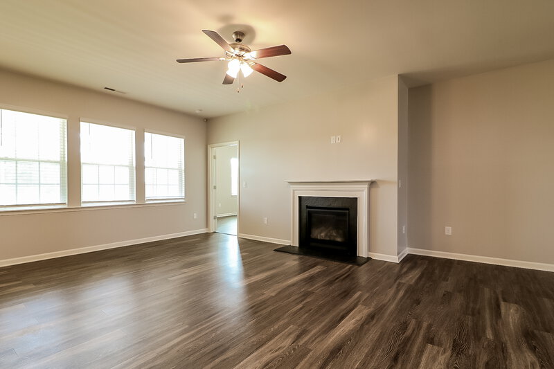 2,215/Mo, 238 S Great White Way Clayton, NC 27527 Living Room View