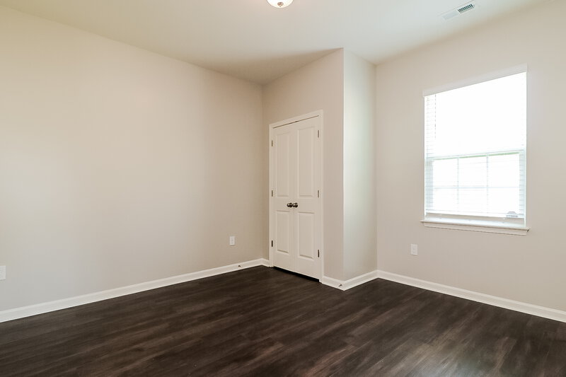 2,215/Mo, 238 S Great White Way Clayton, NC 27527 Bedroom View