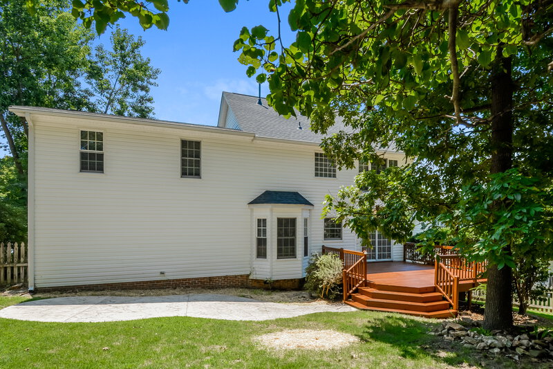 2,000/Mo, 508 Lakeview Ave Wake Forest, NC 27587 Rear View