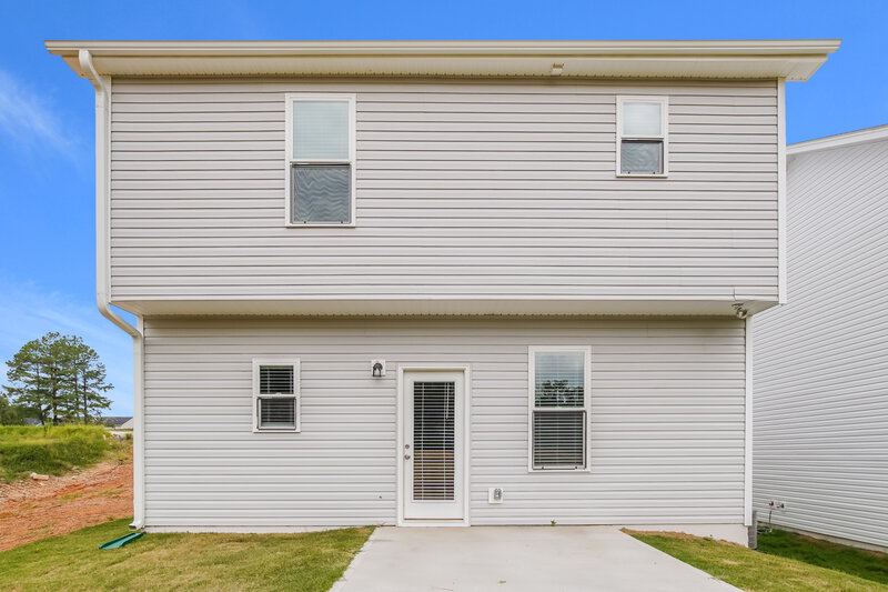 1,850/Mo, 18 Elliot Drive Clayton, NC 27520 Rear View