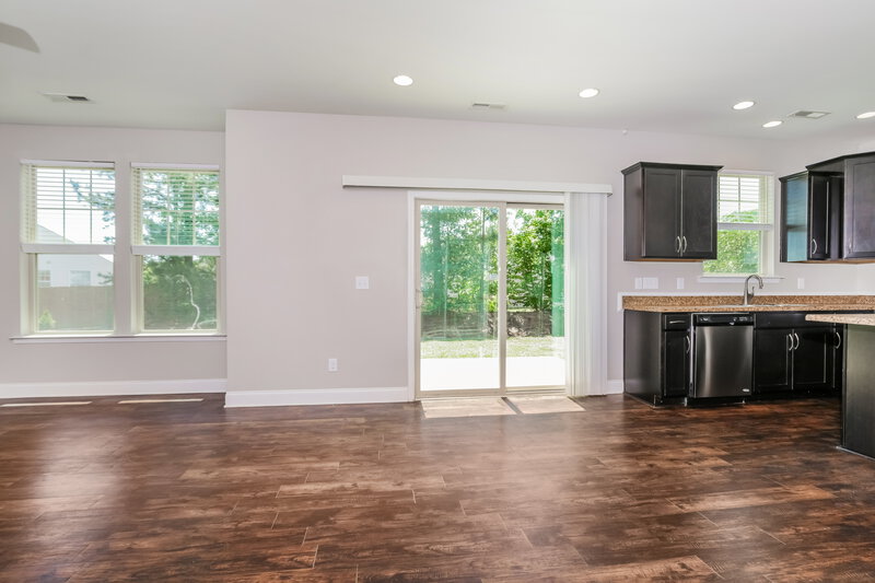 2,345/Mo, 3417 Snowberry Dr Raleigh, NC 27610 Dining Room View