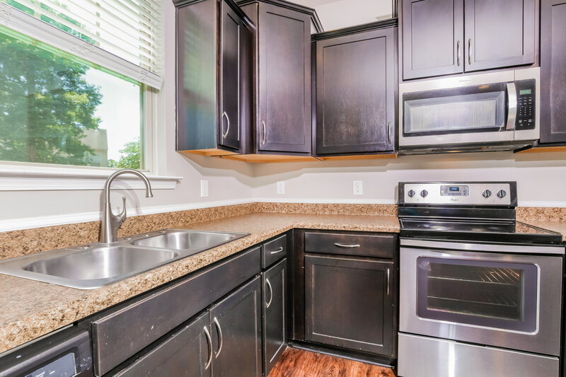 2,345/Mo, 3417 Snowberry Dr Raleigh, NC 27610 Kitchen View 2