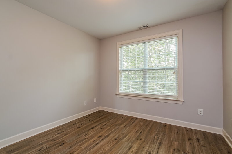2,135/Mo, 169 North Farm Dr Clayton, NC 27527 Bedroom View