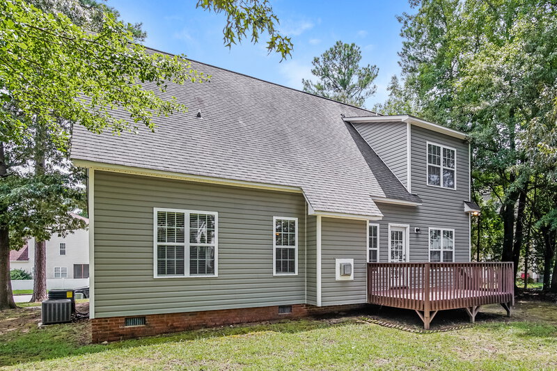 2,135/Mo, 169 North Farm Dr Clayton, NC 27527 Rear View 2