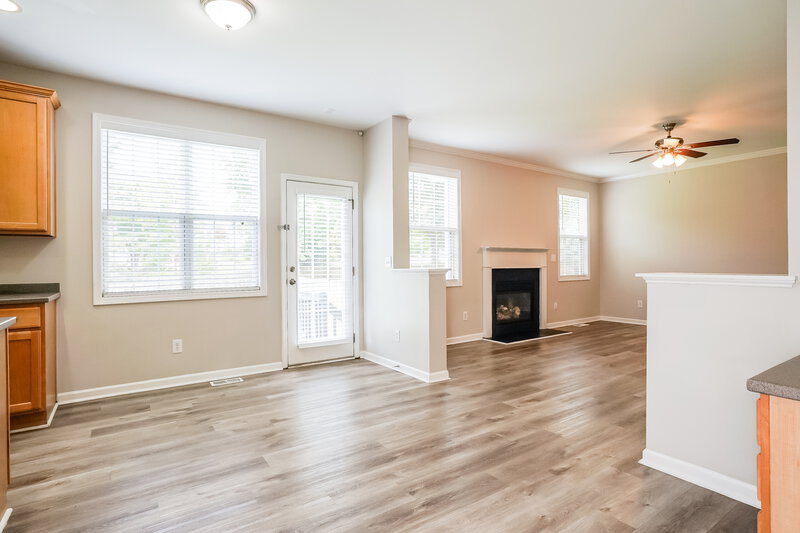 2,205/Mo, 2327 Spruce Shadows Ln Raleigh, NC 27614 Breakfast Nook View