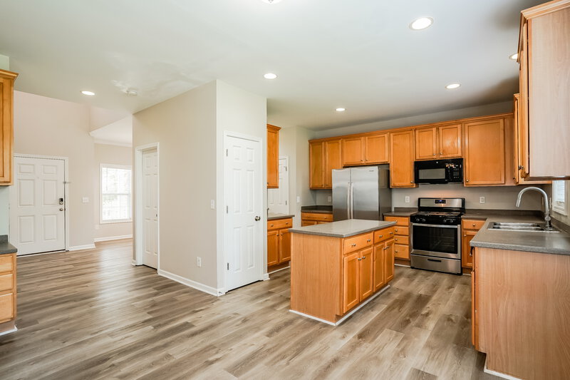 2,205/Mo, 2327 Spruce Shadows Ln Raleigh, NC 27614 Breakfast Nook View 2