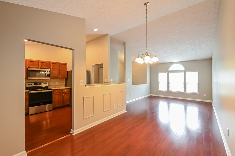 2,615/Mo, 3000 Basswood Dr Raleigh, NC 27610 Dining Room View