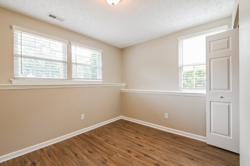 2,615/Mo, 3000 Basswood Dr Raleigh, NC 27610 Bedroom View 2
