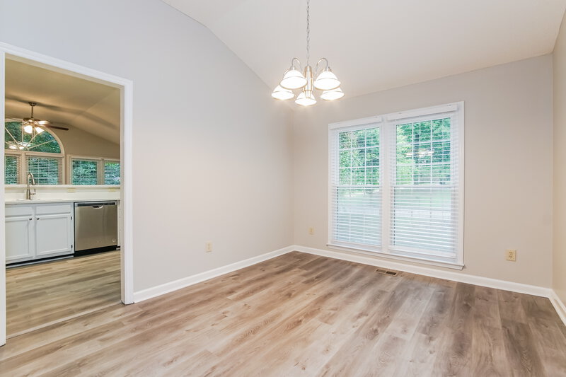 2,105/Mo, 4700 Hunt Manor Ct Raleigh, NC 27616 Dining Room View