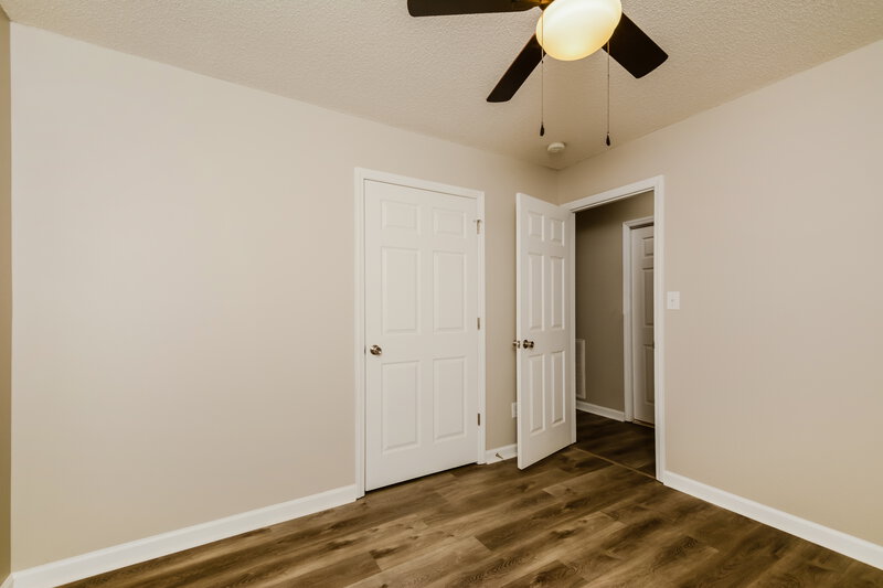 1,690/Mo, 501 Lockwood Dr Wilson's Mills, NC 27527 Bedroom View