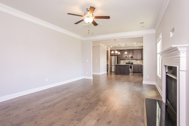 2,365/Mo, 410 Sugarpine Trl Clayton, NC 27520 Living Room View 2