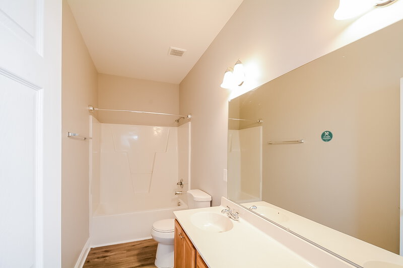 1,935/Mo, 202 Vinson Ridge Ln Clayton, NC 27527 Bathroom View