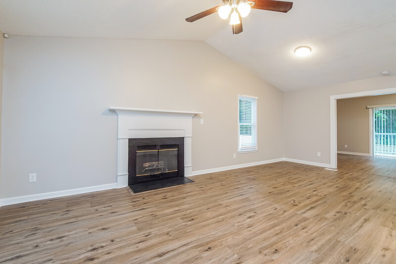 1,735/Mo, 107 Dwelling Pl Knightdale, NC 27545 Living Room View 2