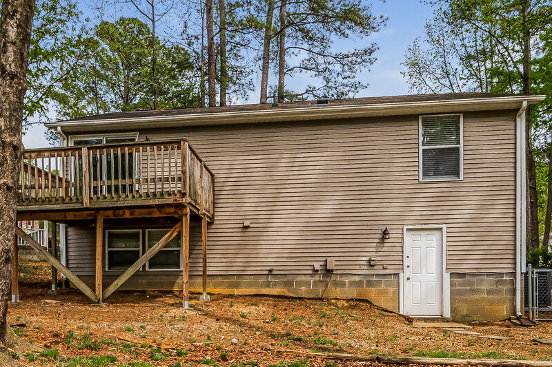 2,420/Mo, 109 Castle Bay Ct Cary, NC 27511 Rear View