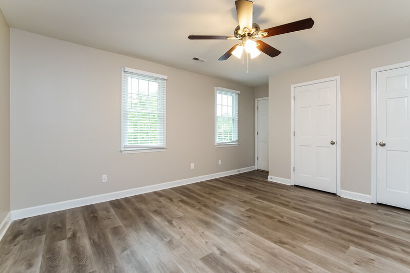2,105/Mo, 925 Fairlong Rd Wake Forest, NC 27587 Main Bedroom View 2