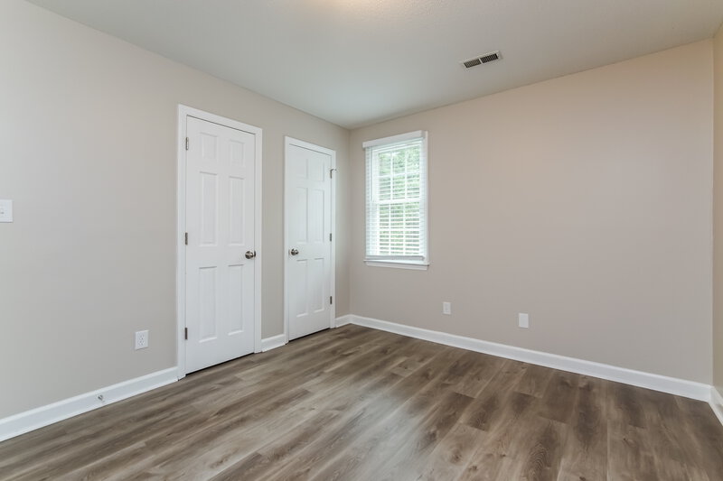 2,105/Mo, 925 Fairlong Rd Wake Forest, NC 27587 Bedroom View 2