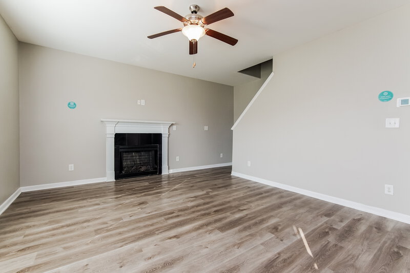 2,230/Mo, 255 Darecrest Ln Wendell, NC 27591 Living Room View