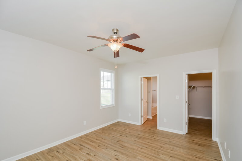 2,415/Mo, 238 Grovemere Ln Wendell, NC 27591 Main Bedroom View