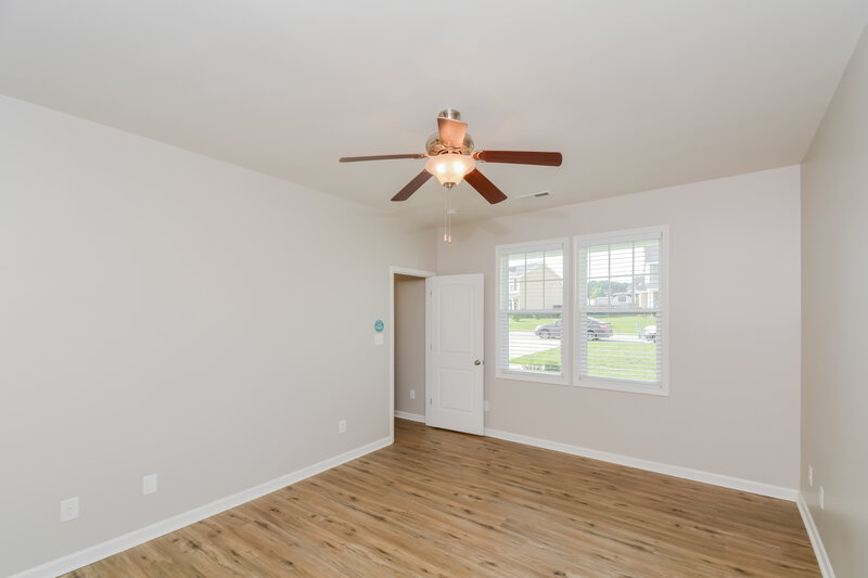 2,415/Mo, 238 Grovemere Ln Wendell, NC 27591 Main Bedroom View 2