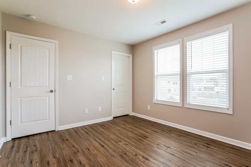2,305/Mo, 238 Grovemere Ln Wendell, NC 27591 Bedroom View 3