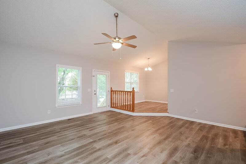 1,660/Mo, 18 Gray Ghost St Benson, NC 27504 Living Room View 2