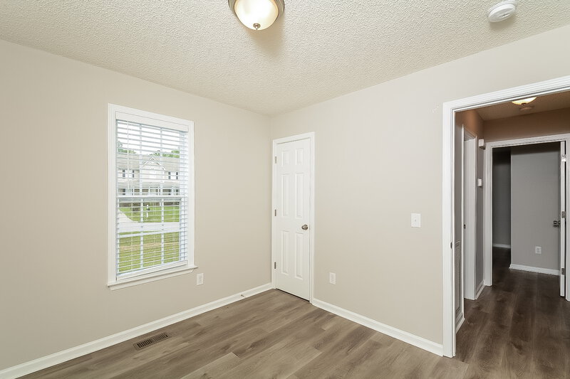 1,660/Mo, 18 Gray Ghost St Benson, NC 27504 Bedroom View