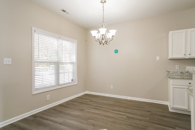 2,165/Mo, 8039 Marsh Hollow Dr Raleigh, NC 27616 Dining Room View