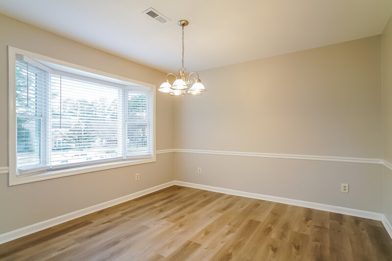 2,770/Mo, 4512 Ashmont Ct Raleigh, NC 27616 Dining Room View