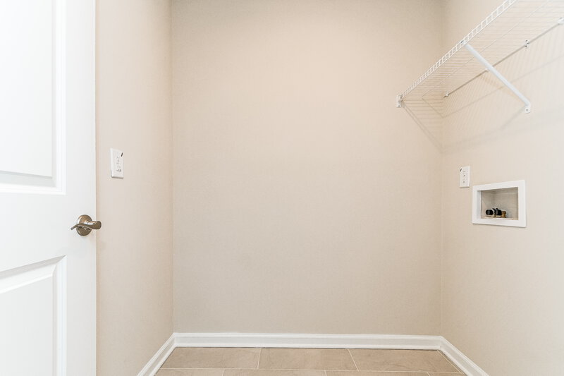 1,615/Mo, 206 Brook Farm Ln Fuquay Varina, NC 27526 Walk In Closet View