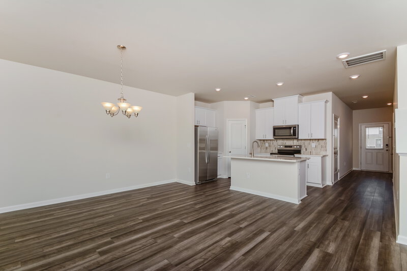 2,015/Mo, 217 Brook Farm Ln Fuquay Varina, NC 27526 Living Room View 2