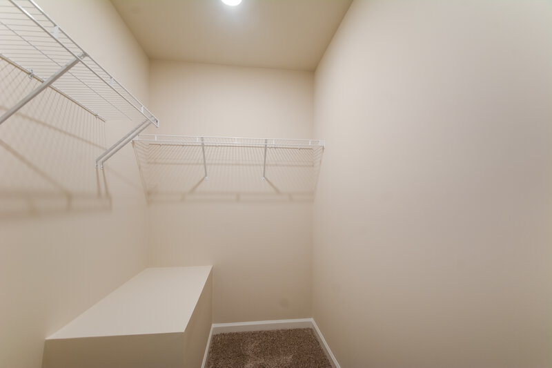 2,015/Mo, 217 Brook Farm Ln Fuquay Varina, NC 27526 Walk In Closet View