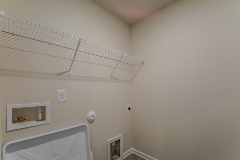 2,015/Mo, 217 Brook Farm Ln Fuquay Varina, NC 27526 Walk In Closet View 2