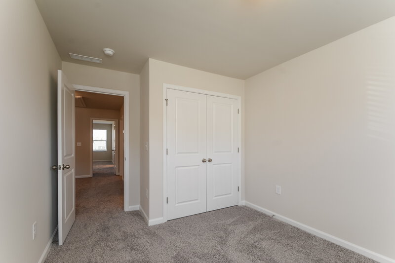 2,015/Mo, 217 Brook Farm Ln Fuquay Varina, NC 27526 Bedroom View