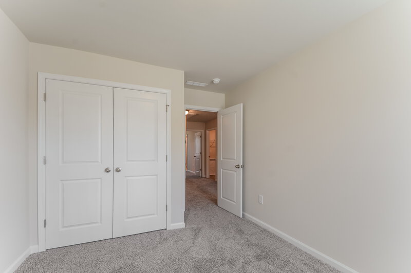 2,015/Mo, 217 Brook Farm Ln Fuquay Varina, NC 27526 Bedroom View 2