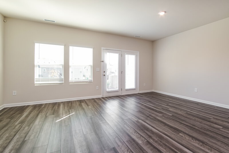 1,790/Mo, 921 Field Ivy Dr Fuquay Varina, NC 27526 Living Room View