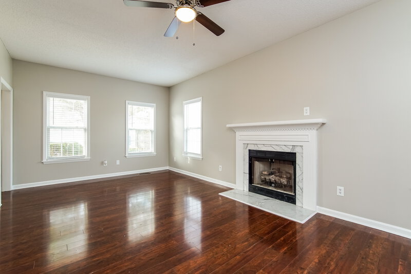 2,080/Mo, 6820 Coventry Ridge Rd Raleigh, NC 27616 Living Room View