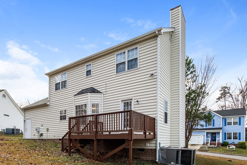 2,080/Mo, 6820 Coventry Ridge Rd Raleigh, NC 27616 Rear View 2