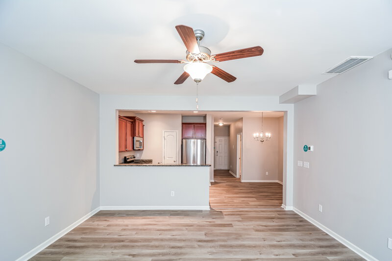 1,935/Mo, 2203 Sunny Cove Dr Raleigh, NC 27610 Living Room View 2