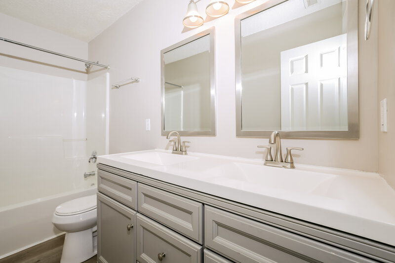 3,150/Mo, 8524 Bratt Ave Wake Forest, NC 27587 Bathroom View