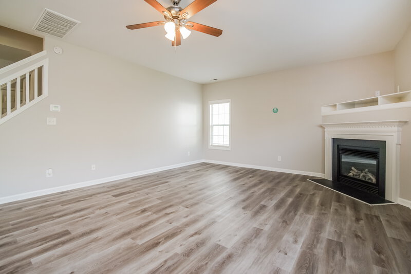 2,295/Mo, 8112 Rolling Glenn Dr Raleigh, NC 27616 Misc View 3