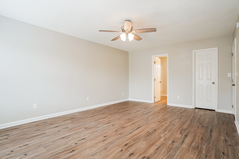 1,885/Mo, 1604 Crag Burn Ln Raleigh, NC 27604 Main Bedroom View 2