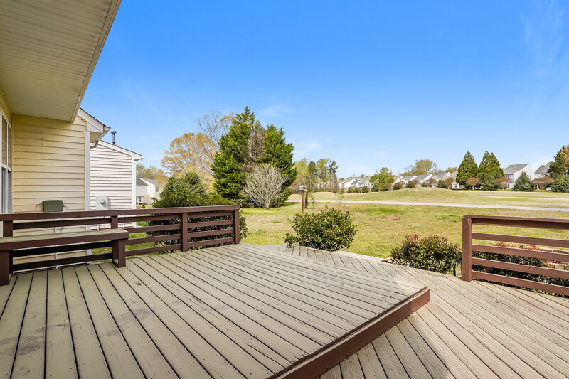 1,885/Mo, 1604 Crag Burn Ln Raleigh, NC 27604 Deck View