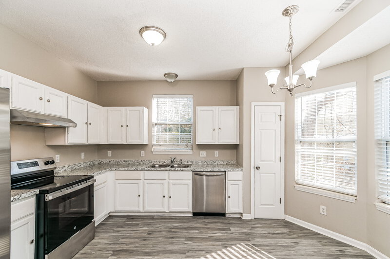 1,865/Mo, 6805 Coventry Ridge Rd Raleigh, NC 27616 Dining Room View