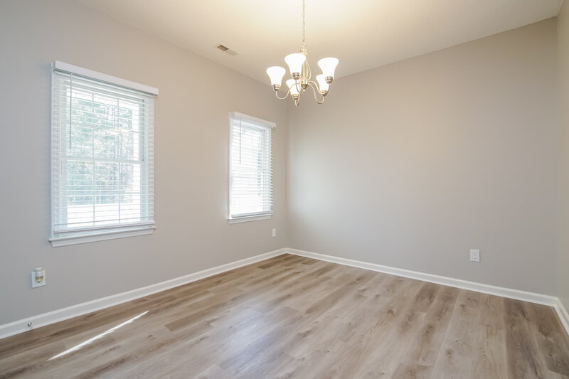 1,970/Mo, 4513 River Edge Dr Raleigh, NC 27604 Dining Room View