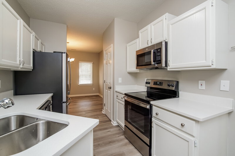 1,970/Mo, 4513 River Edge Dr Raleigh, NC 27604 Kitchen View 2