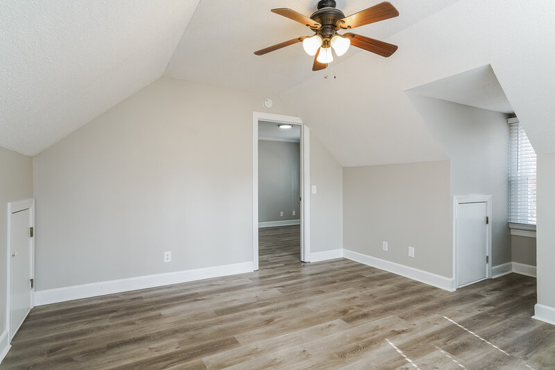 2,180/Mo, 105 Steelwood Ct Garner, NC 27529 Family Room View 2