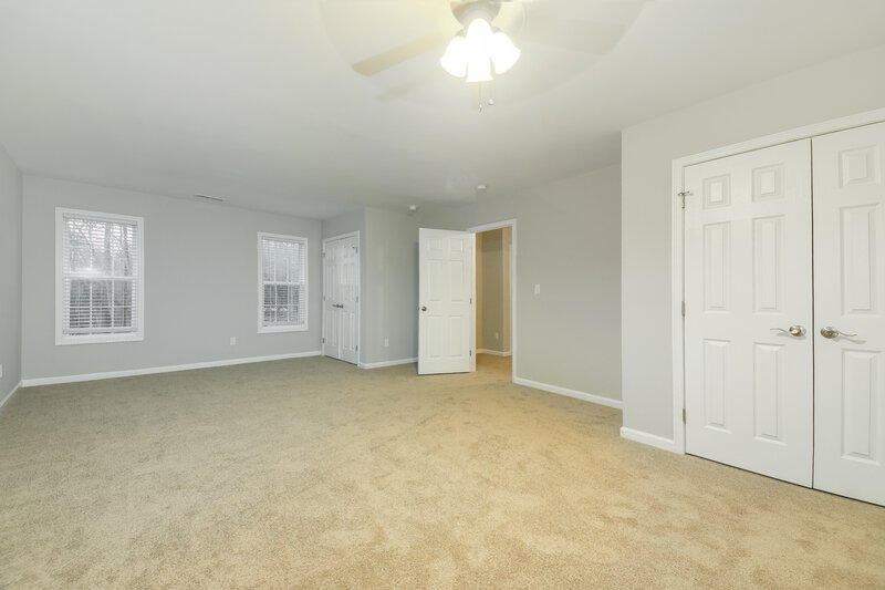 2,025/Mo, 1422 Southgate Dr Raleigh, NC 27610 Main Bedroom View