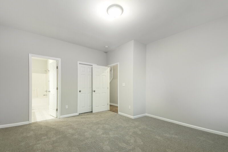 2,025/Mo, 1422 Southgate Dr Raleigh, NC 27610 Bedroom View 3