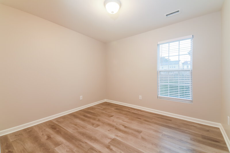 2,125/Mo, 5150 Wetlands Dr Raleigh, NC 27610 Bedroom View 2