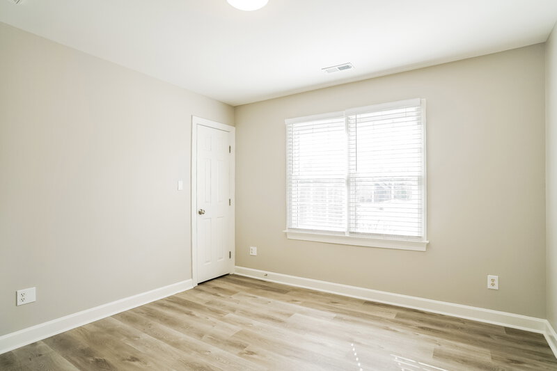 2,065/Mo, 9536 White Carriage Dr Wake Forest, NC 27587 Main Bedroom View 2
